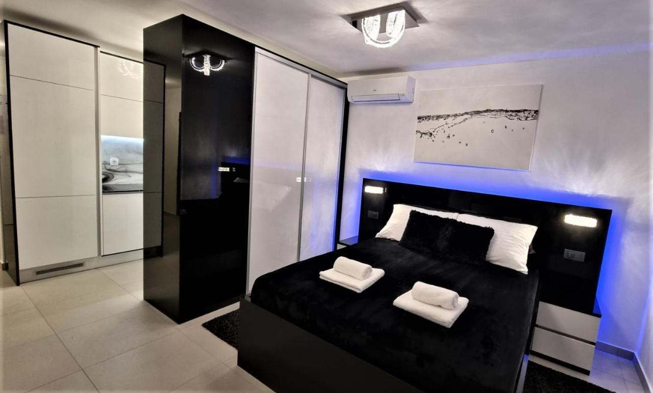 Bartol Luxury Apartments Krk Croatia, With Own Hot Tub - Whirlpool Krk Town Exterior foto