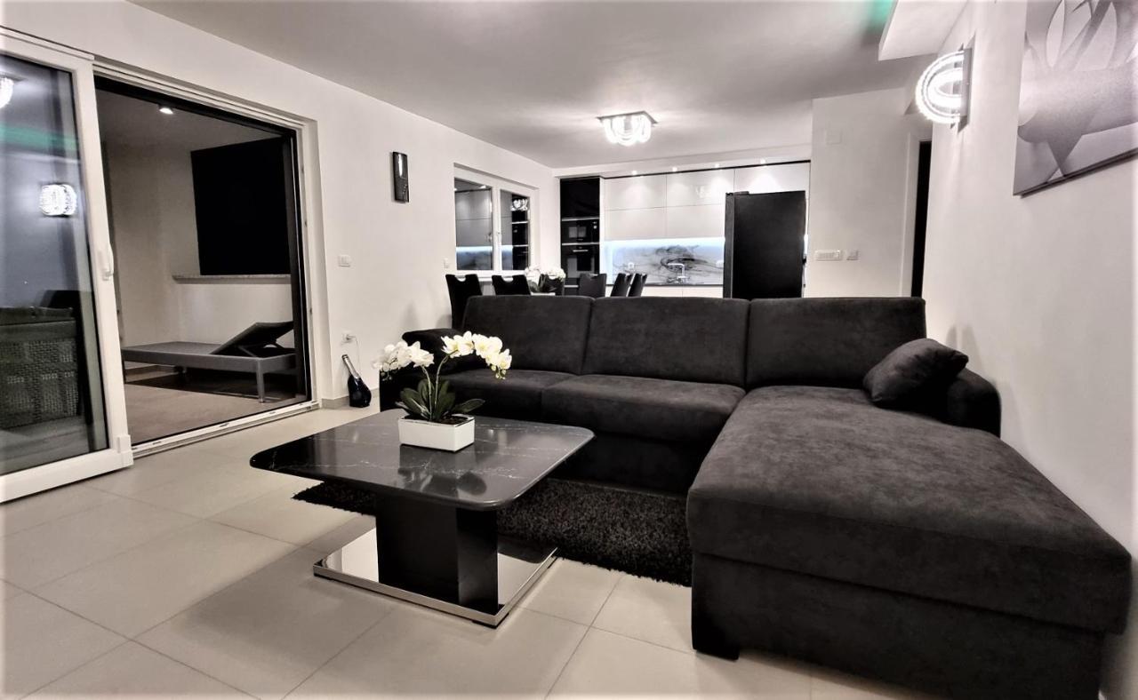 Bartol Luxury Apartments Krk Croatia, With Own Hot Tub - Whirlpool Krk Town Exterior foto