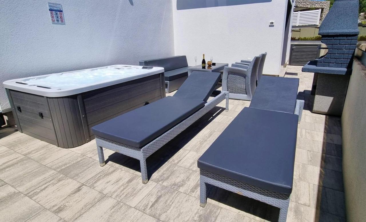 Bartol Luxury Apartments Krk Croatia, With Own Hot Tub - Whirlpool Krk Town Exterior foto