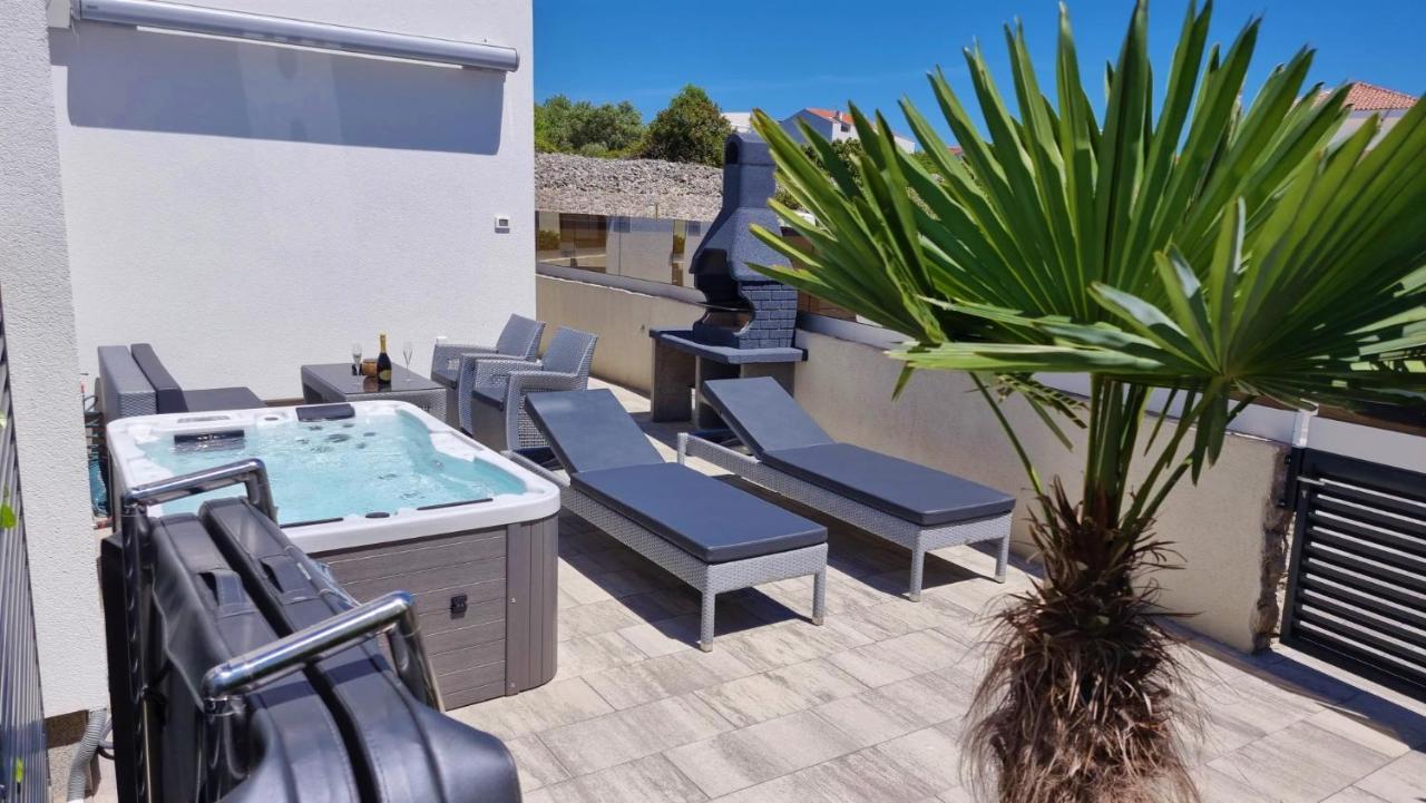 Bartol Luxury Apartments Krk Croatia, With Own Hot Tub - Whirlpool Krk Town Exterior foto
